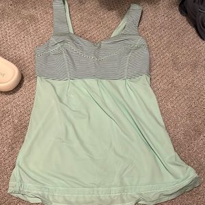 Lululemon mint green tank- size 6